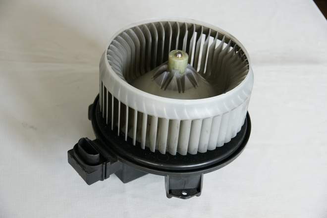 DMUCHAWA CHRYSLER 200 SEBRING JEEP COMPASS PATRIOT Typ samochodu Samochody osobowe