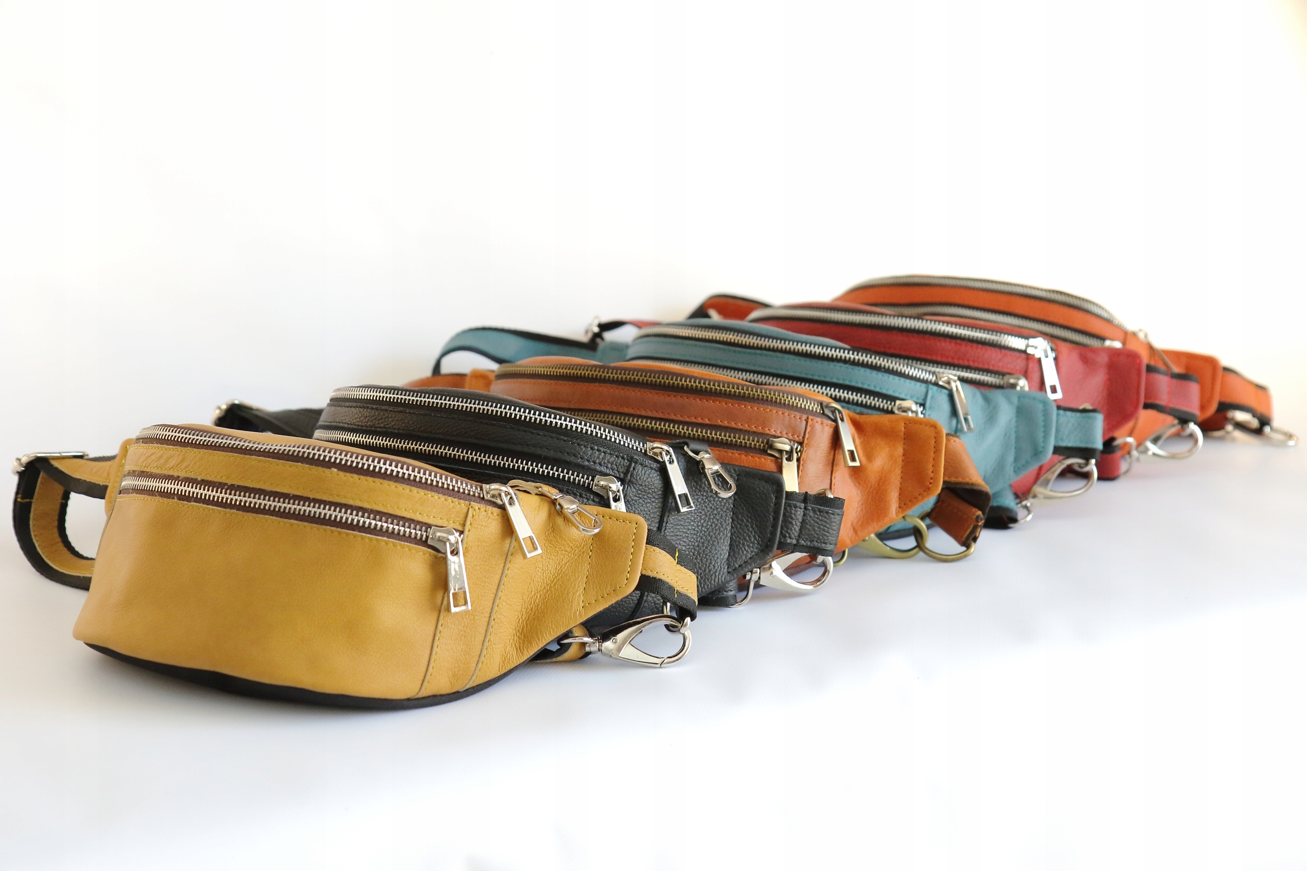 SASZETKA TORBA MĘSKA do pasa CAMEL SKÓRA nerka Marka inna