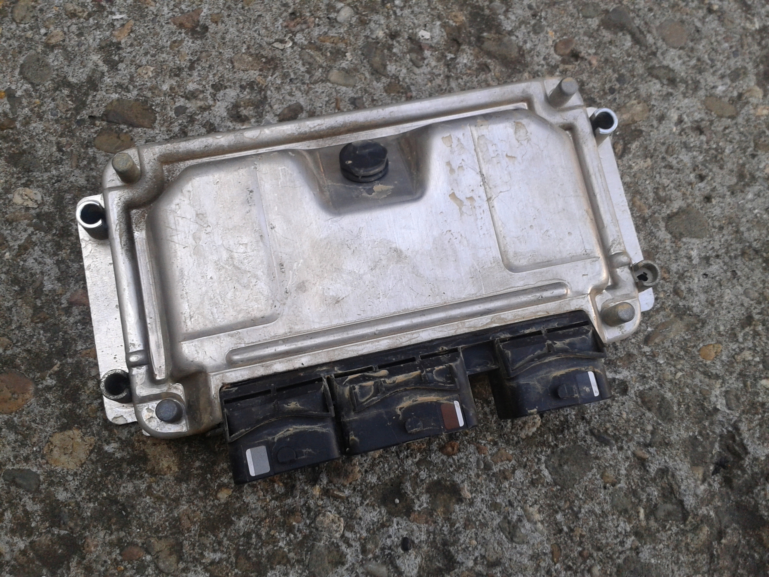 KOMPUTER CITROEN C3 PLURIEL 1.6 BENZ 9651812480