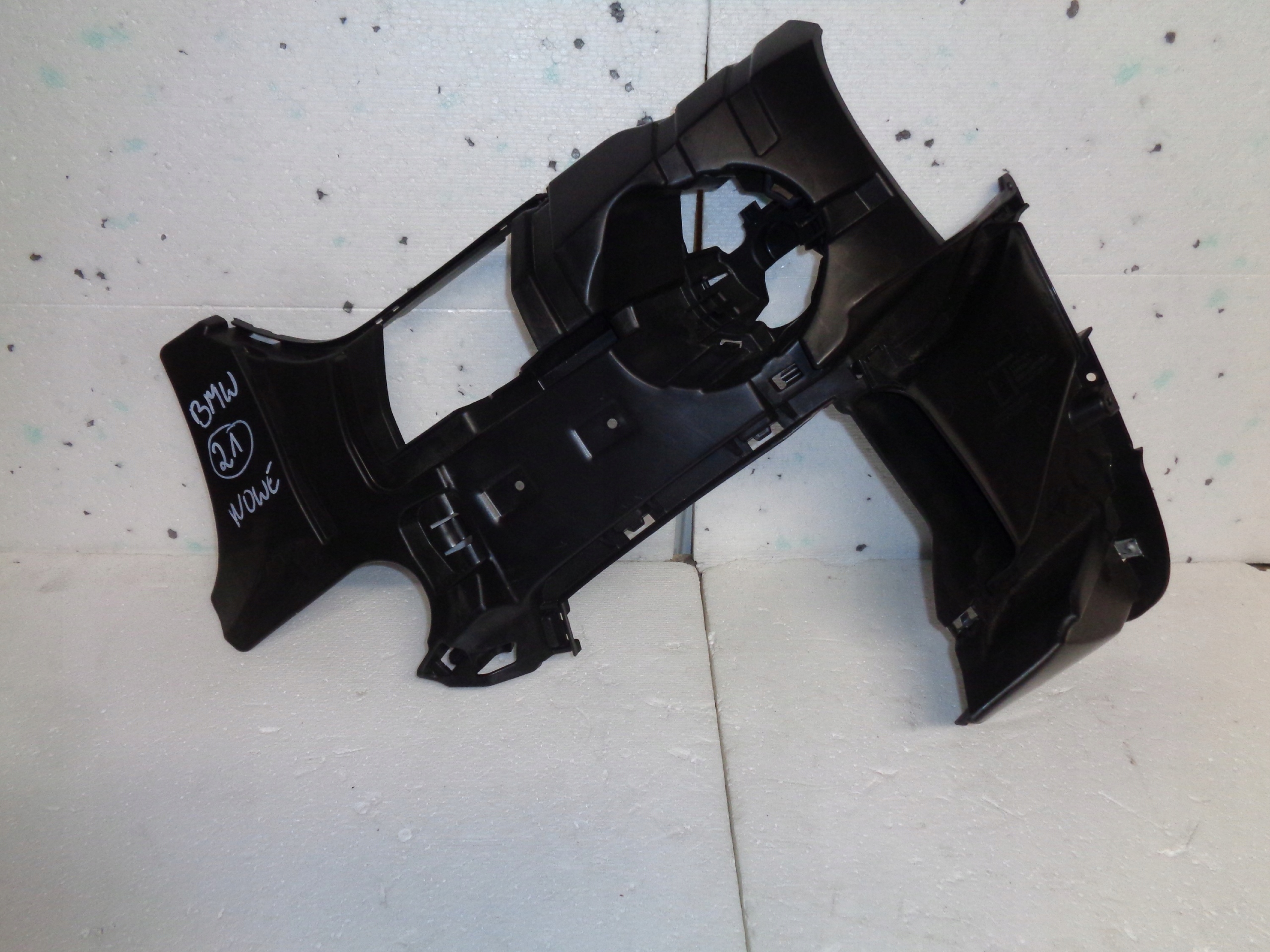 BMW X1 F48 M PAKIET ŚLIZG ZDERZAKA PR LH 8073959