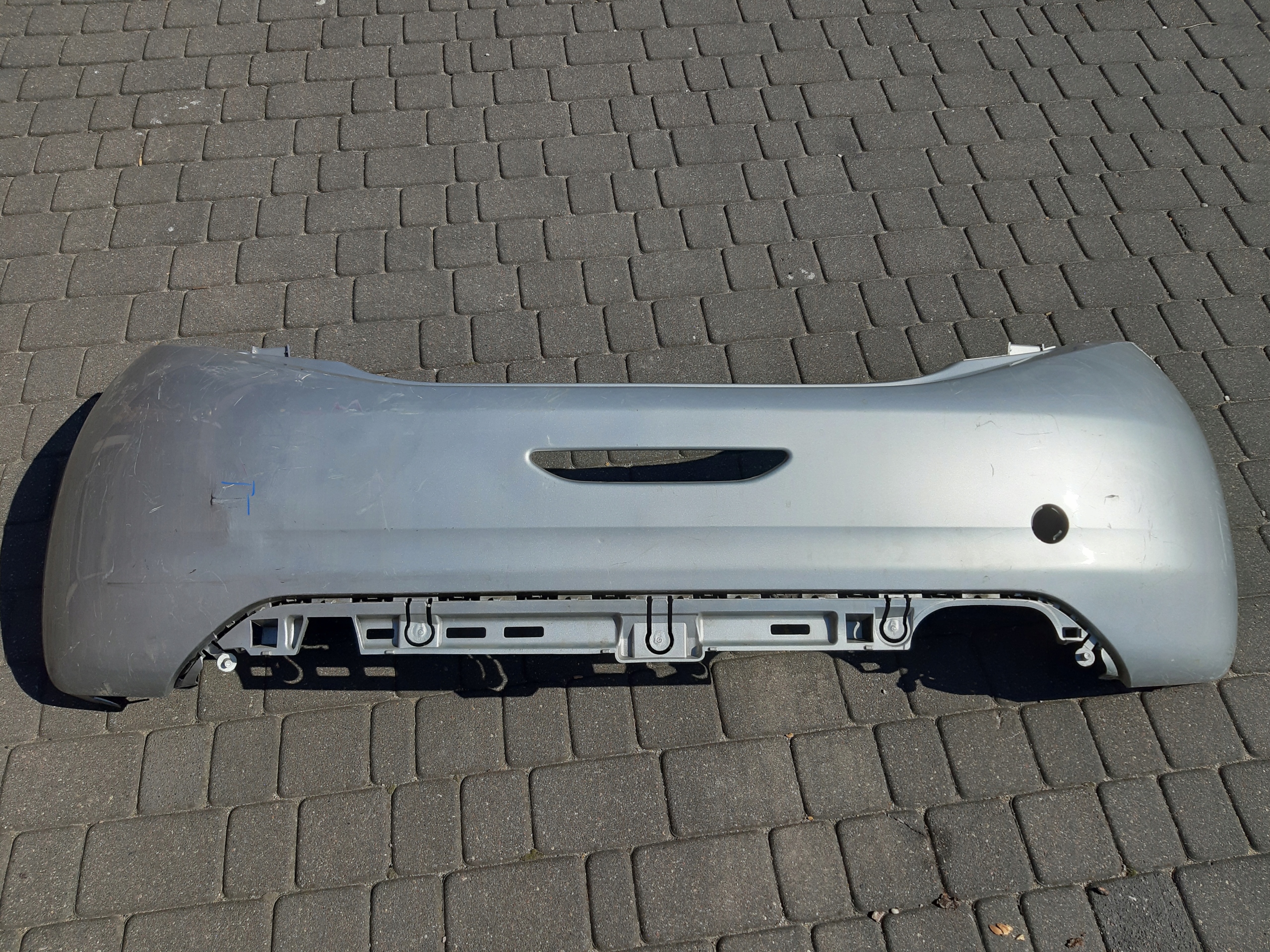 бампер задний peugeot 208 11-13r