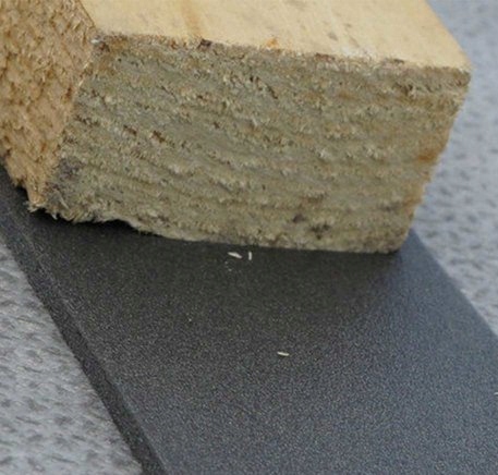 COROPUR TAŚMA WYGŁUSZAJĄCA USZCZELNIAJĄCA POD KONTRŁATY 40MM X 30MB Długość 30 m