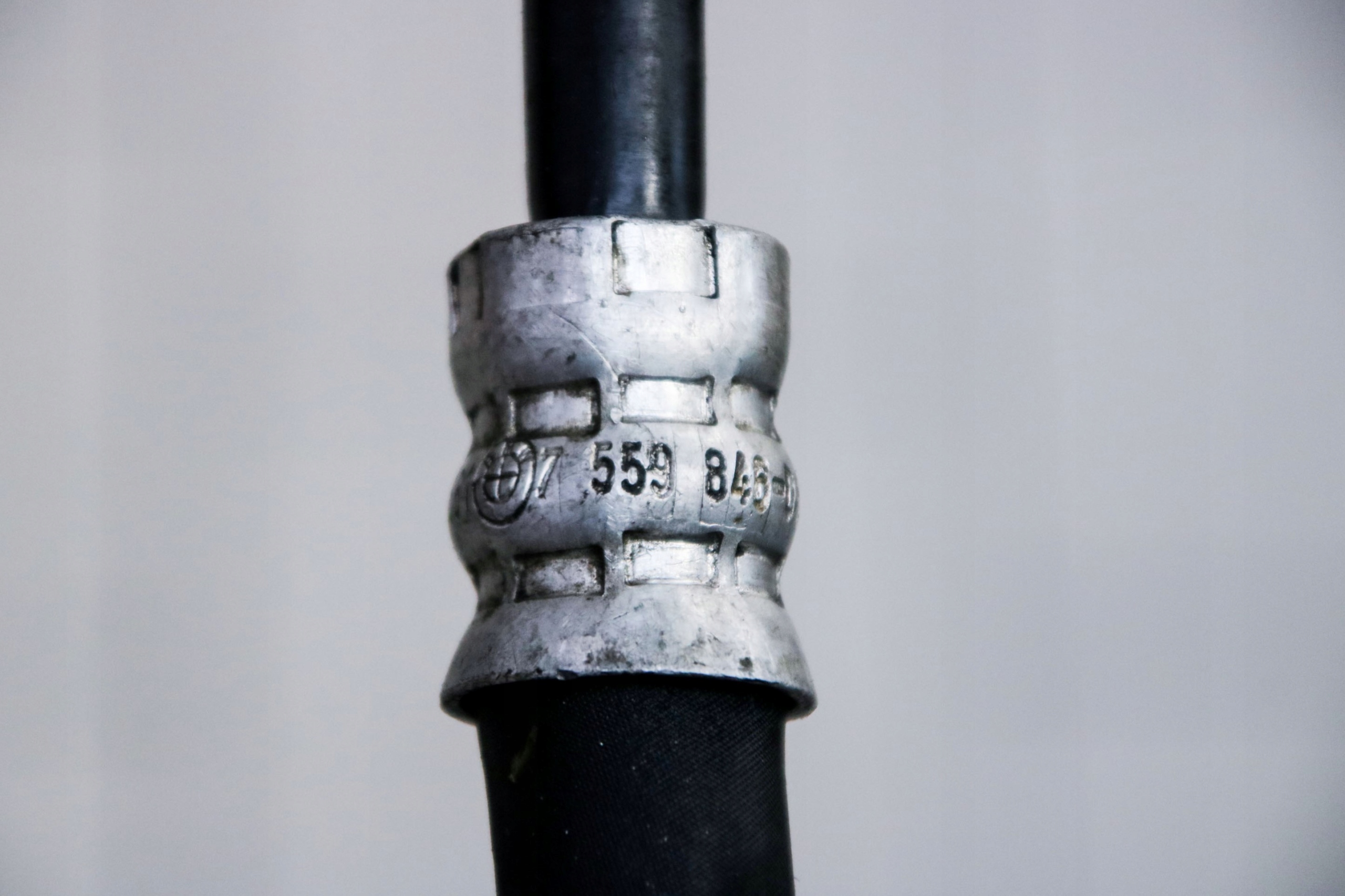 BMW E81 E87 N45 N46 Ölleitung Getriebe 7559846