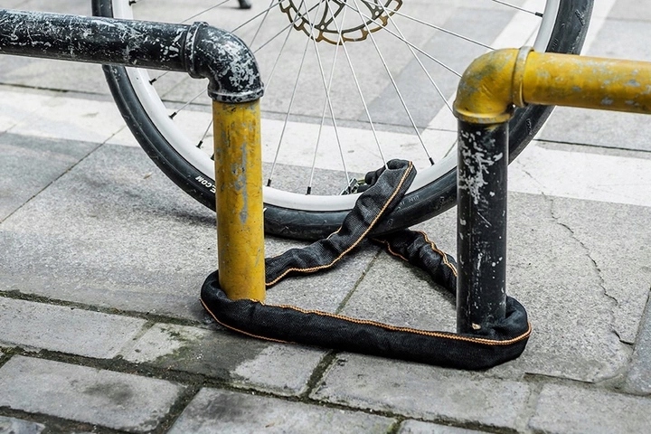 ŁAŃCUCH BLOKADA ROWEROWA NA ROWER MOTOR ZAPIĘCIE Waga (z opakowaniem) 0.5 kg