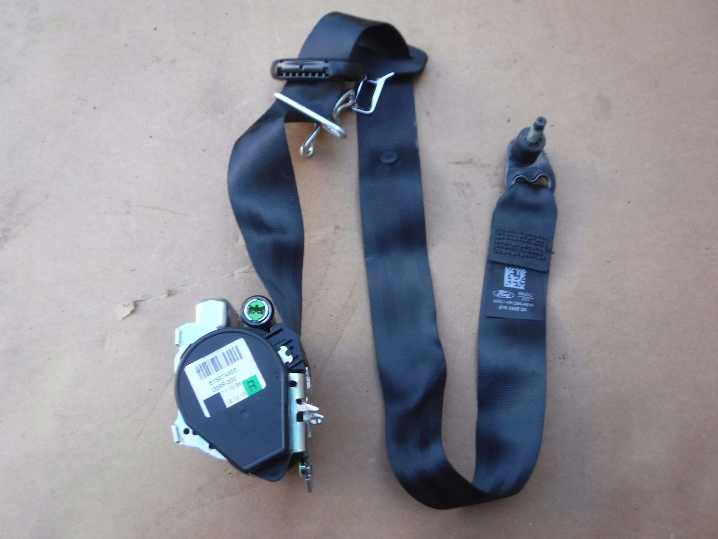 Ремень безопасности правый FORD C-MAX MK2