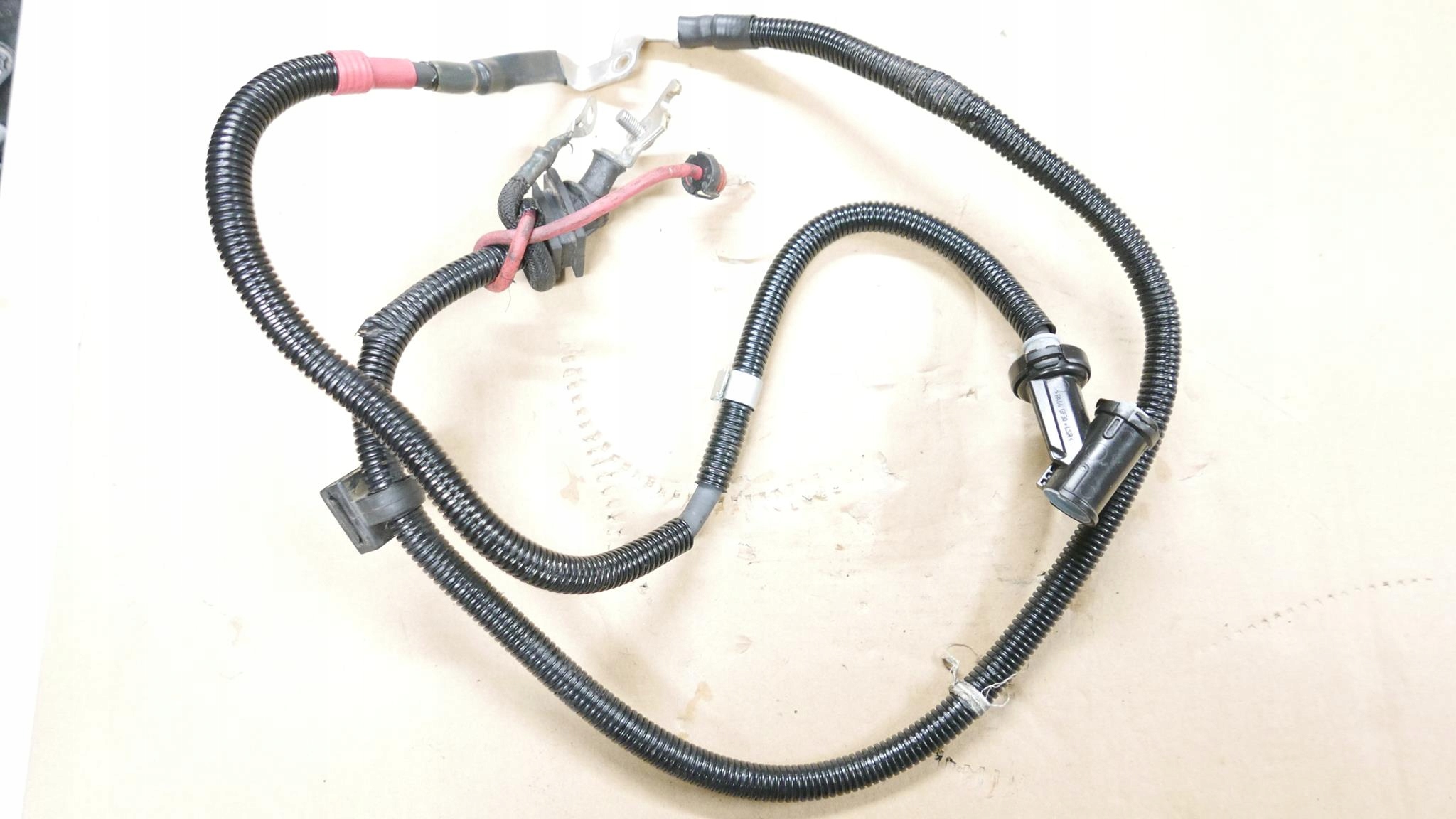 8654635 - BMW F48 MINI F54 F60 провод кабель генератора