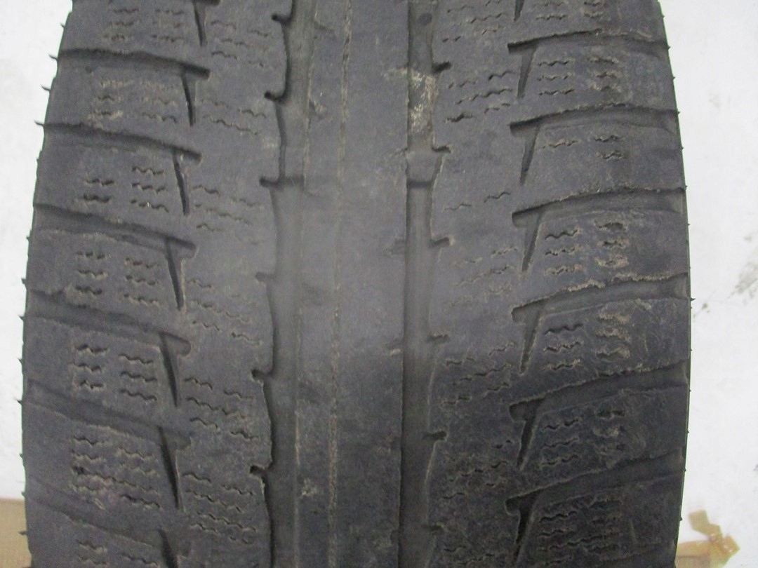 Koła felgi opony VOLVO V60 R16 M+S Profil opony inny