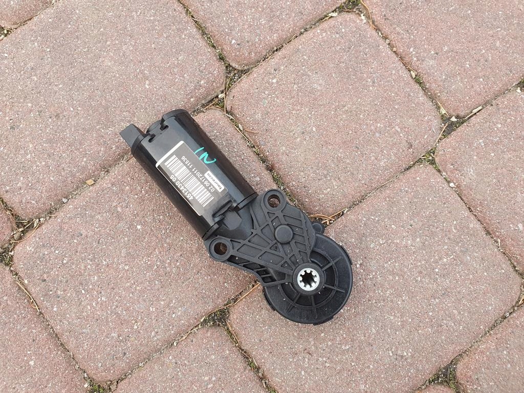 Silniczek fotela regulacja Opel Insignia 451343005