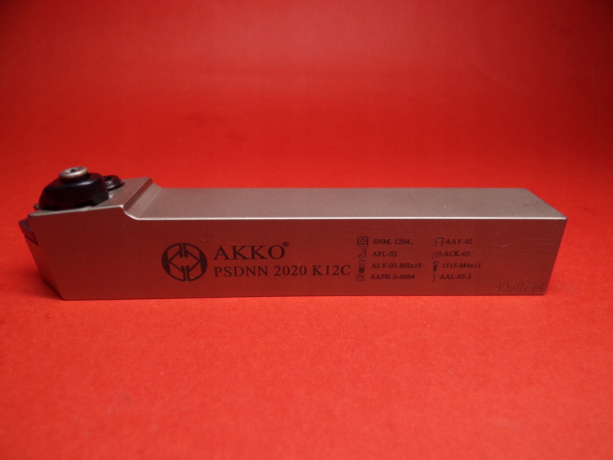 NÓŻ TOKARSKI PSDNN 2020 K12C NA SNMG 1204 Waga produktu z opakowaniem jednostkowym 0.4 kg