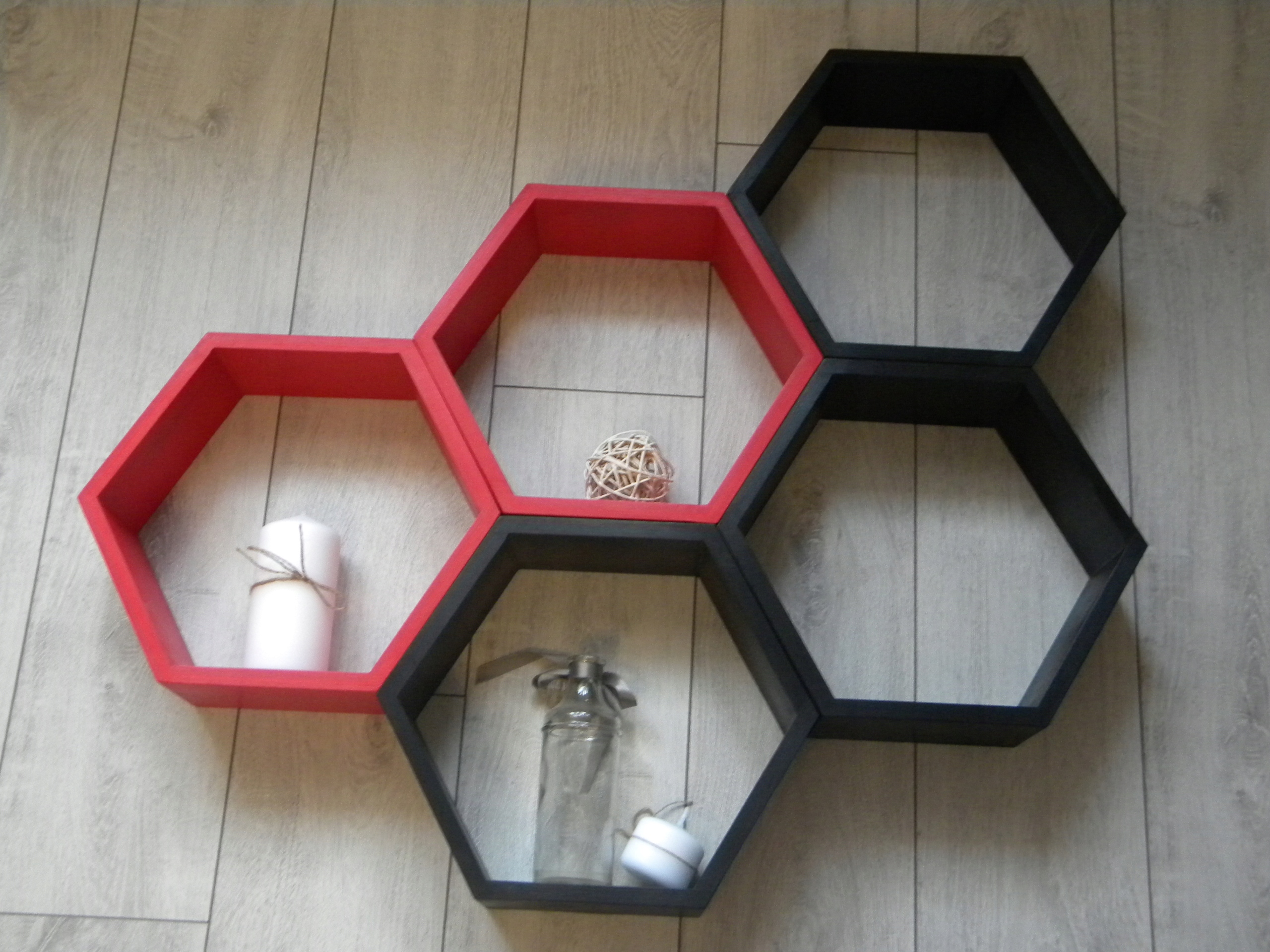 Drevená Polica Včelí Plást Hexagon Sada 5 Ks