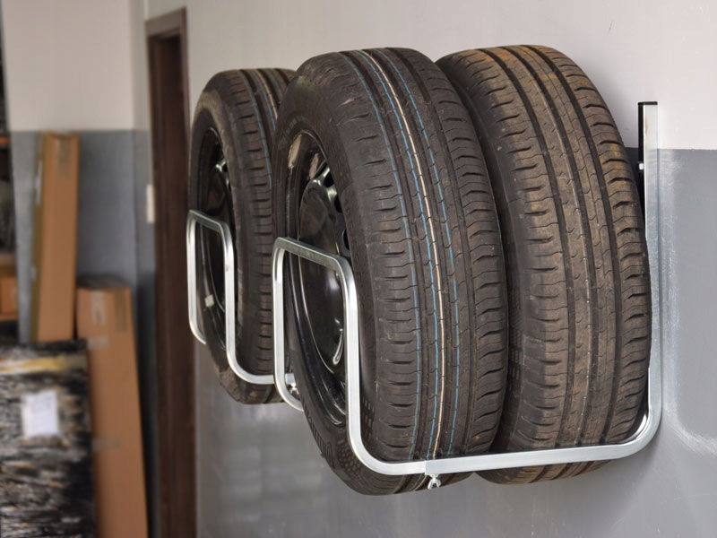 WIESZAK POLKA NA 4 OPONY KOLA MAX DUO OCYNK HIT Material metal