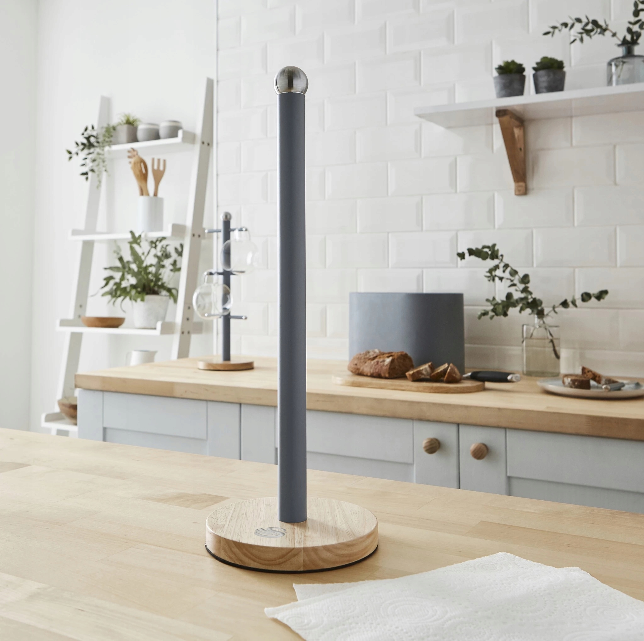 STOJAK NA RĘCZNIK PAPIEROWY SWAN NORDIC GREY EAN (GTIN) 5055322538965