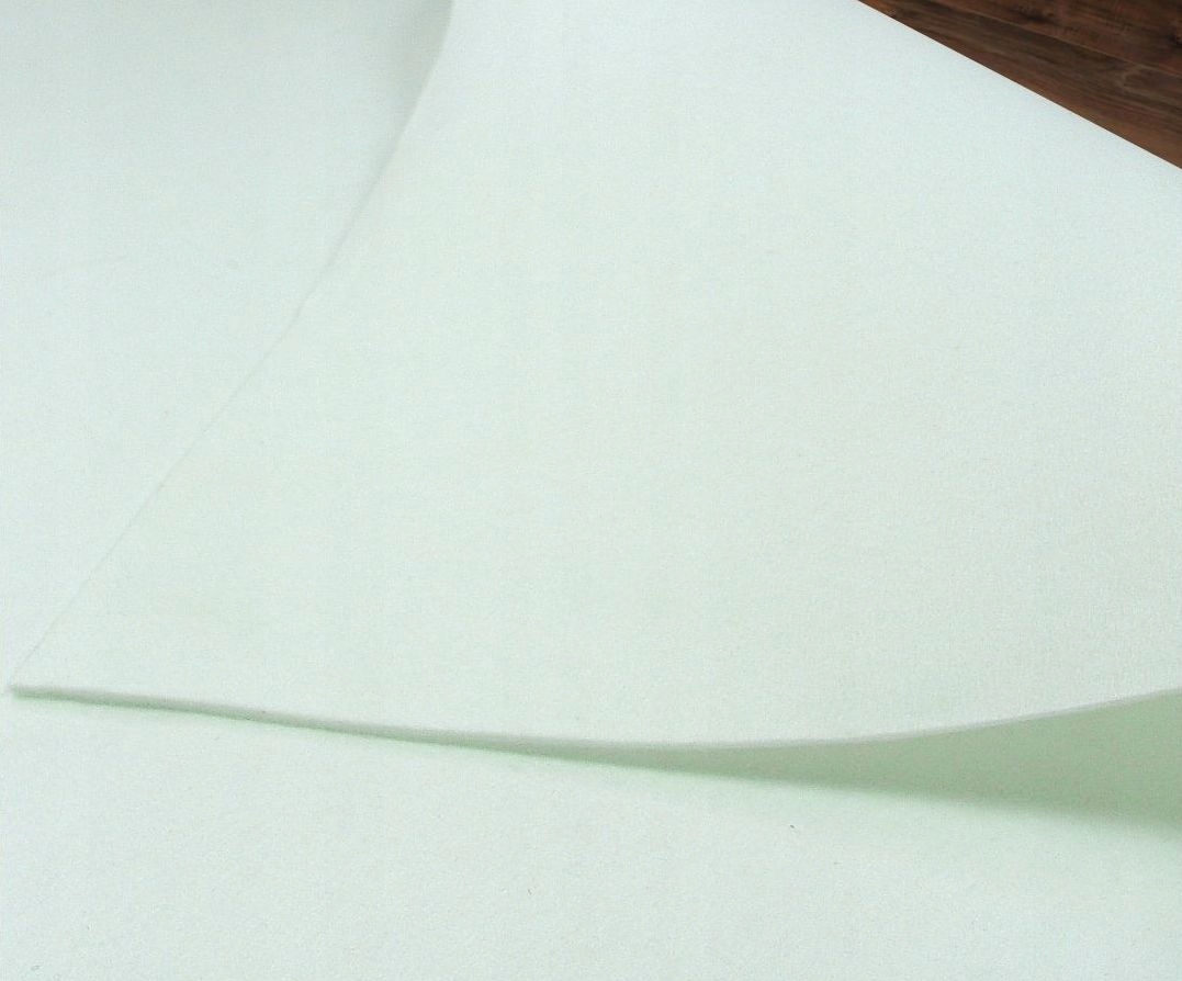 CHODNIK DO KOŚCIOŁA BIAŁY 2,5mm ŚLUBNY 120cmx25mb Marka MM-Decor