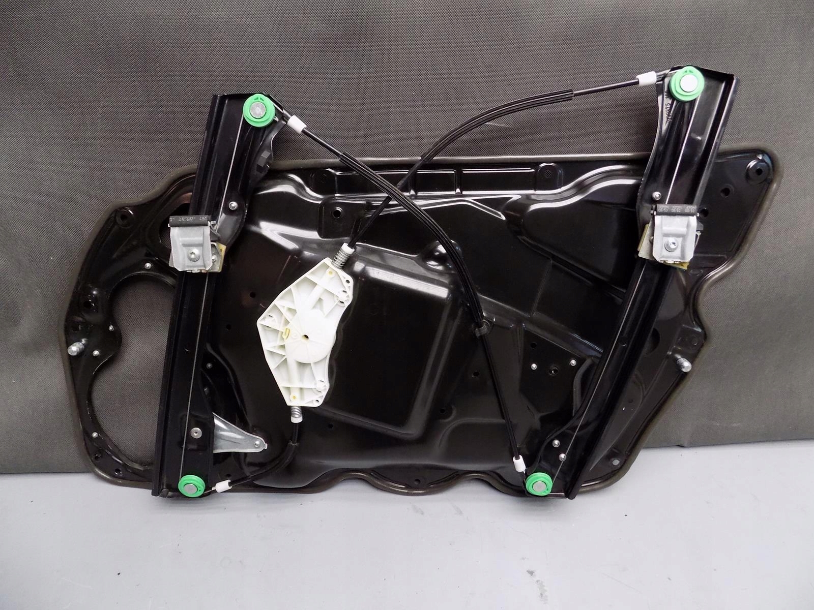 VW PASSAT B7 mechanism windows left front 3AA837755
