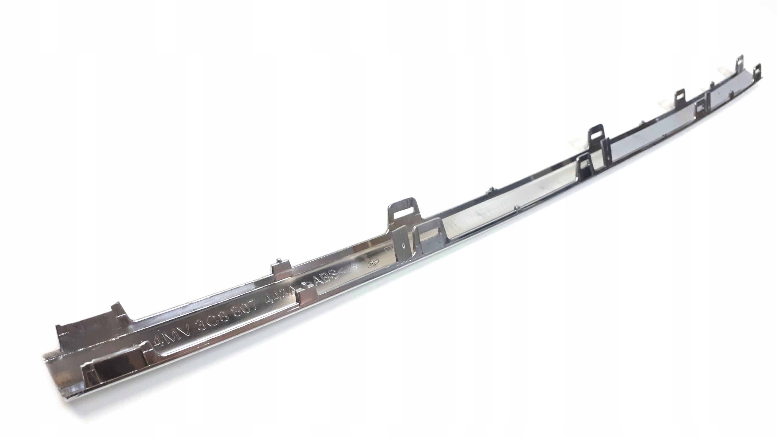 LISTWA OZDOBNA ZDERZAKA CHROM PASSAT CC 3C8807443A Color silver