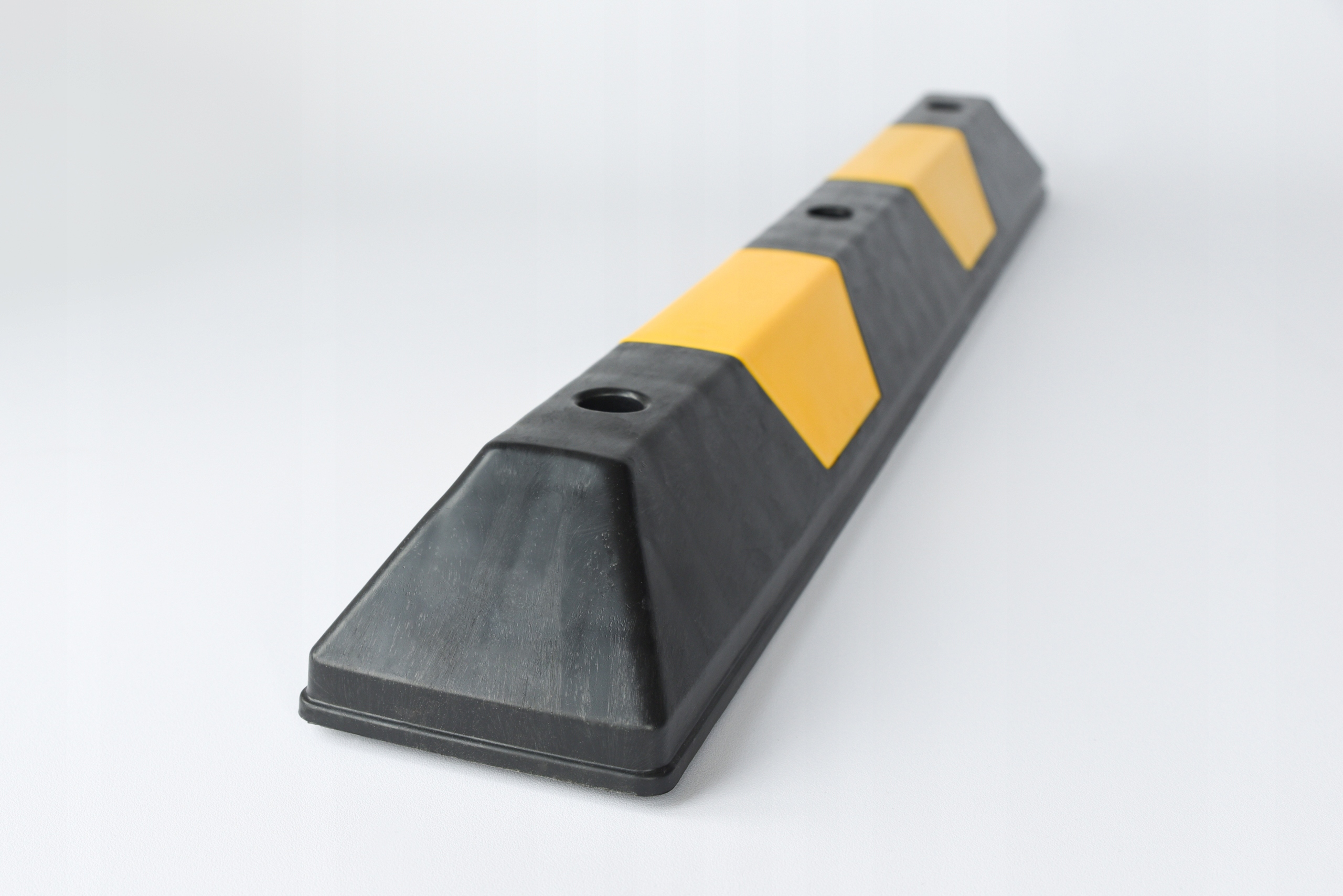 Separator parkingowy, ogranicznik 110 cm. PPC Szerokość 0.15 m