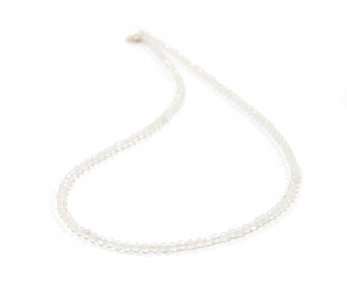 Přírodní náhrdelník Měsíční Kámen s fazetovanými kuličkami 4 mm, zapínání stříbrné