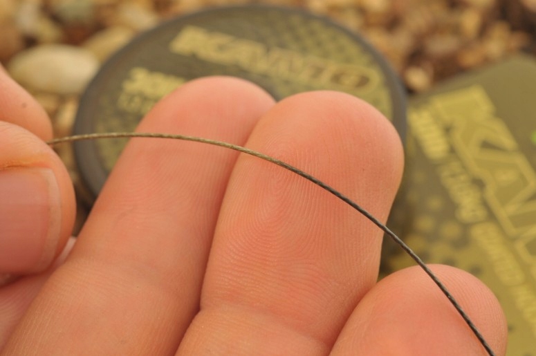 Plecionka Korda Kamo Coated Hooklink 0,26 mm x 20 m