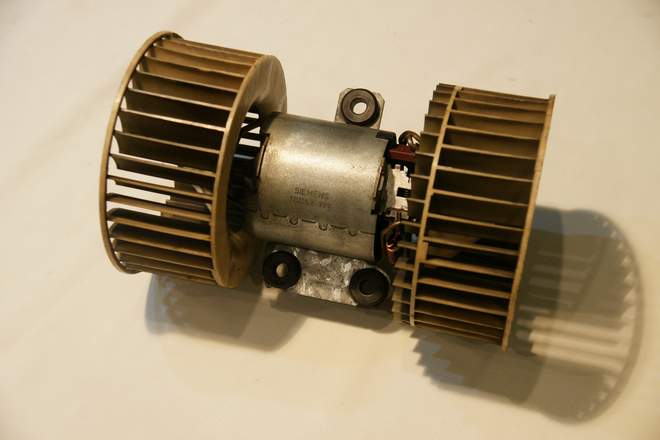 DMUCHAWA WENTYLATOR LAND ROVER RANGE ROVER III