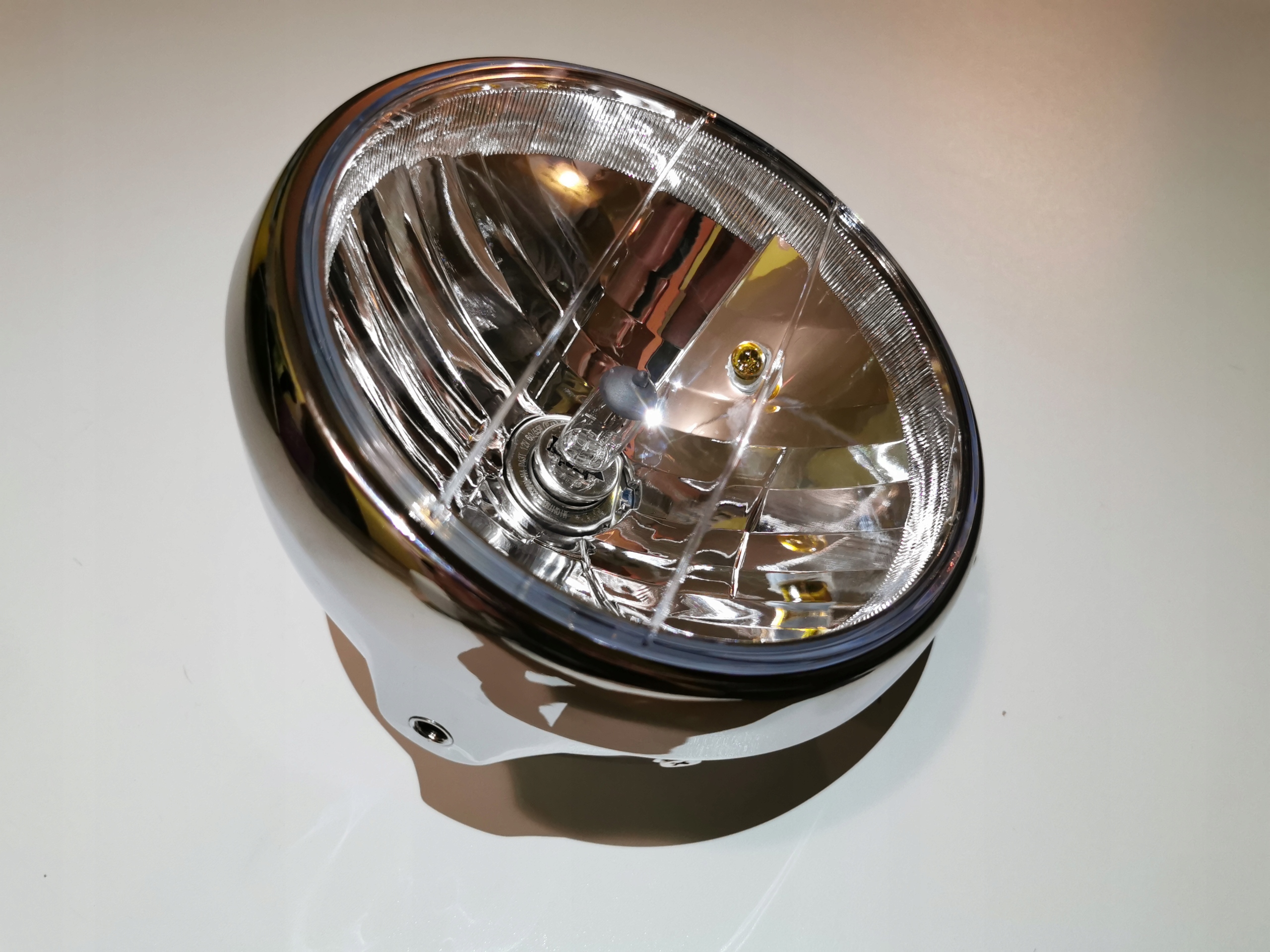 SUZUKI GSF 600 N BANDIT GSF REFLEKTOR LAMPA Numer katalogowy części AW2438