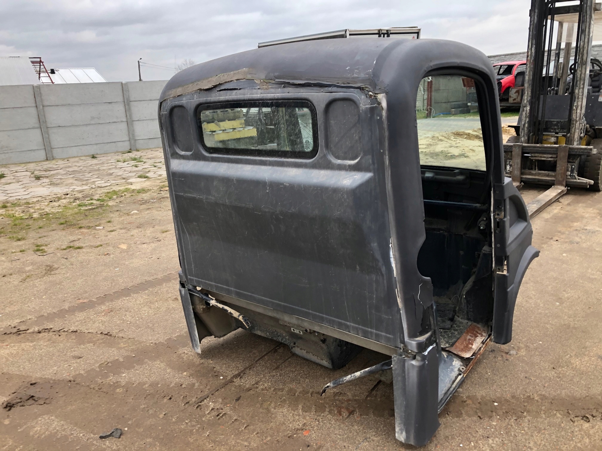 KABINA AIXAM MEGA 2007 Car type Cargo vans