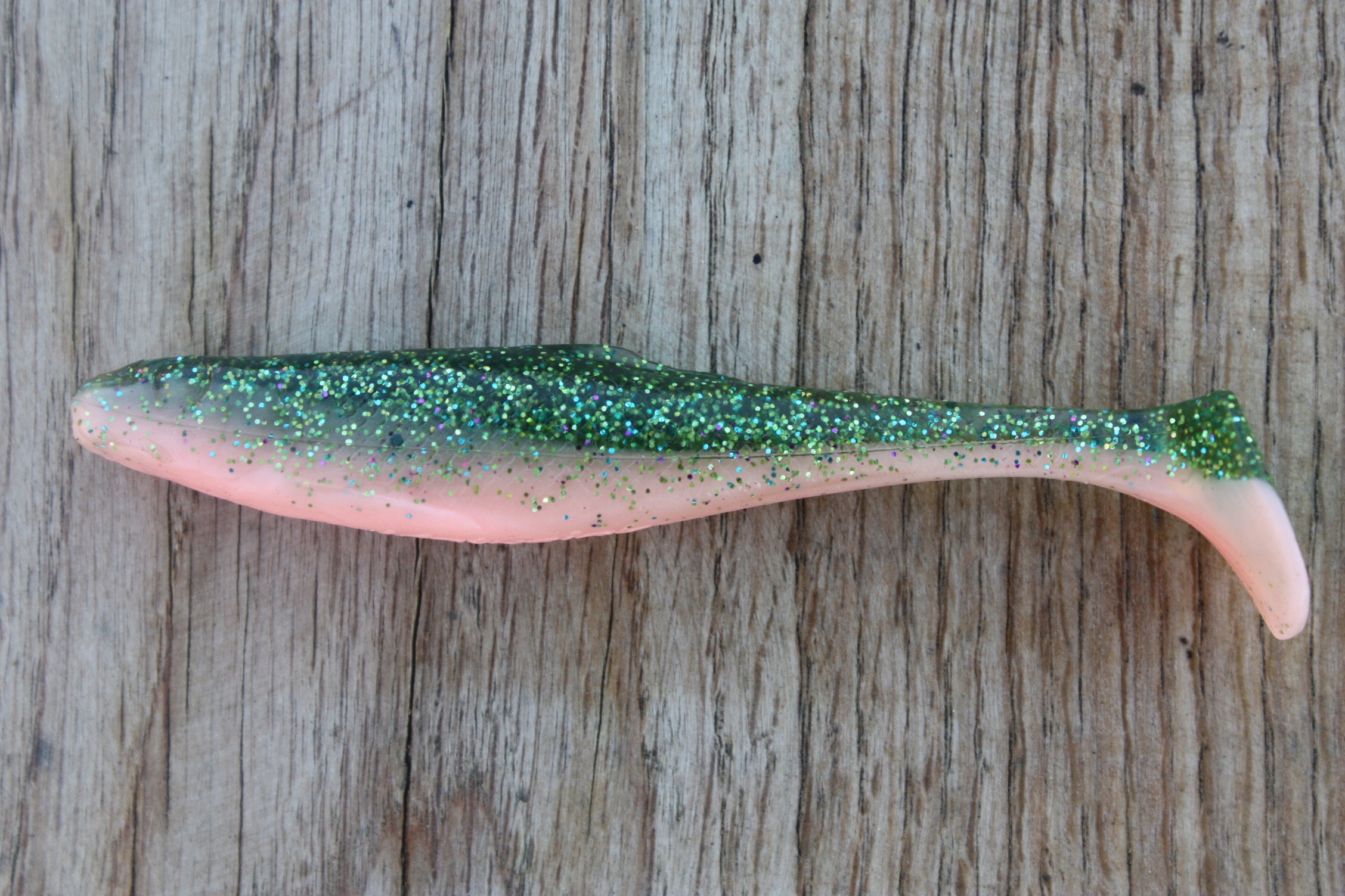 Guma Realistic Shad Matusiak Kiełb 7cm nr 025