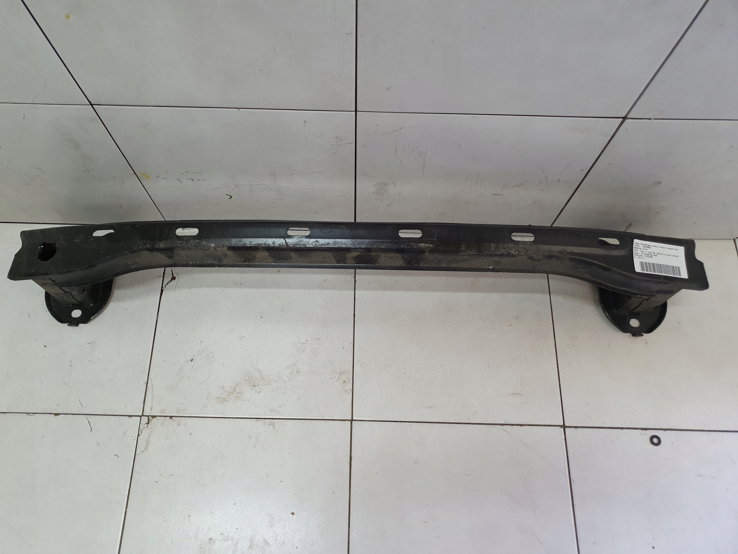 BELKA ZDERZAKA TYLNA TYŁ BMW F10 F11