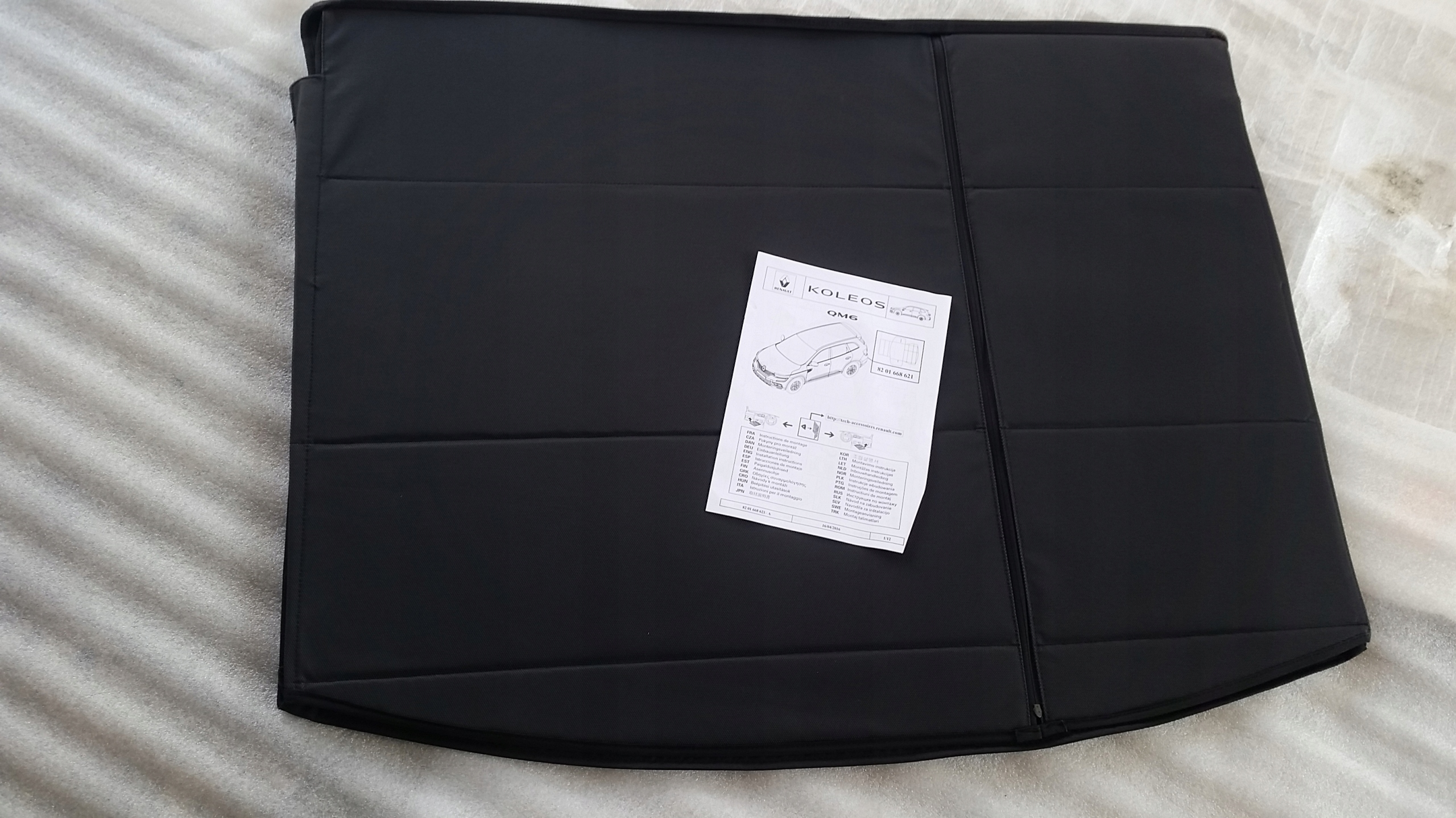 RENAULT KOLEOS WANNA MATA BAGAŻNIKA 8201668621 Materiał guma