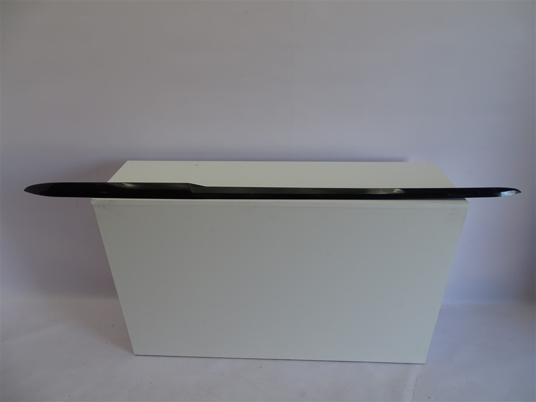 Audi OE 82A853932 молдинг порога