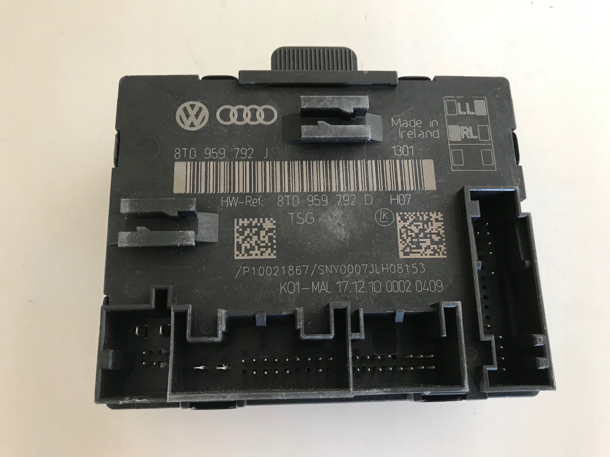 AUDI A5 A4 B8 8t0959792j драйвер модуль двери