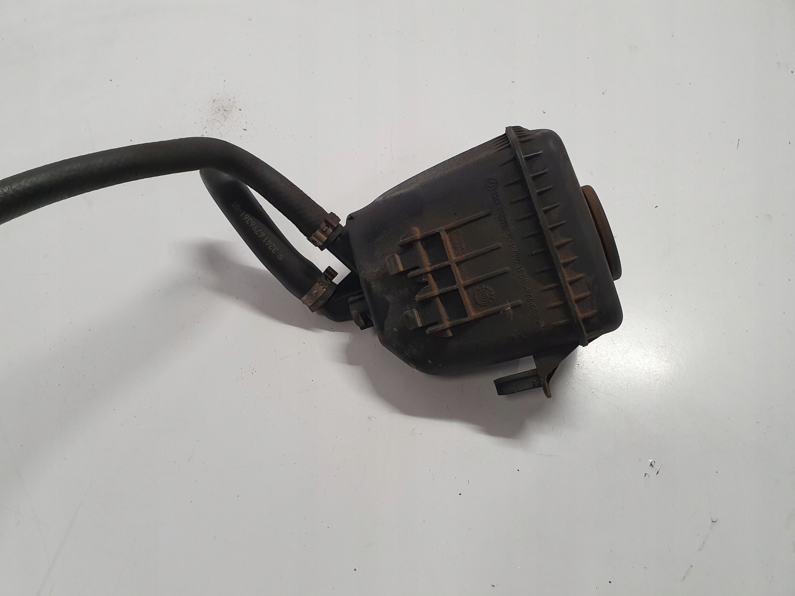 BMW 5 GT F07 ZBIORNICZEK PLYNU WSPOMAGANIA 3 0D