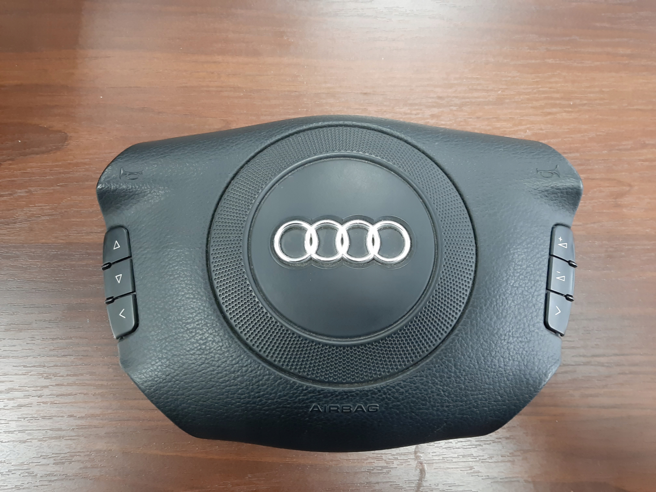 подушка безопасности Audi A4/S4