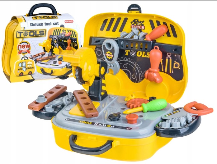 

Warsztat majsterkowicza narzędzia młotek śruby