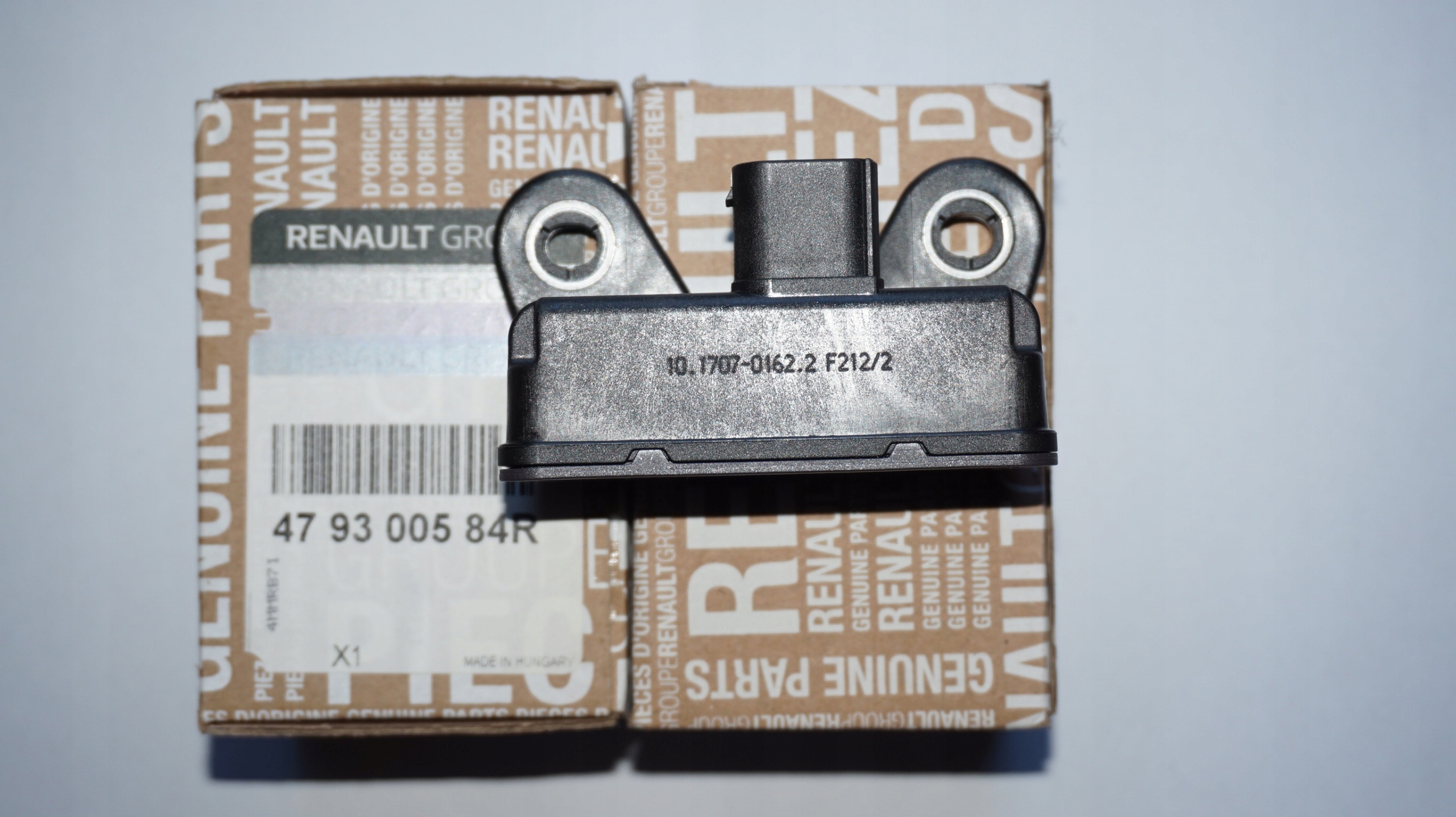 МОДУЛЬ ДАТЧИКА ESP RENAULT 479300584R