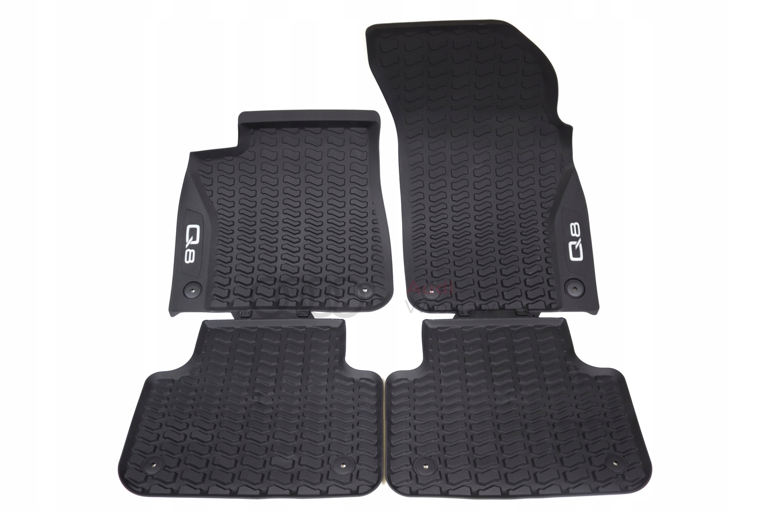 DYWANIKI GUMOWE PRZÓD TYŁ KOMPLET AUDI Q8 ORYGINAŁ