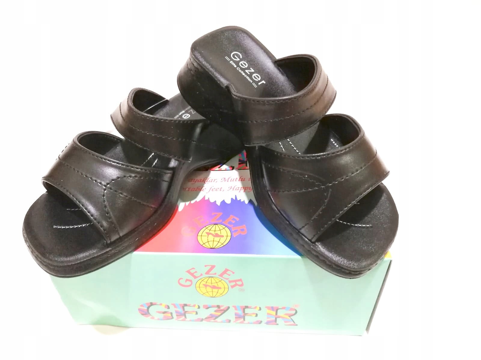 

Buty Klapki dziewczęce Czarny Gezer 31