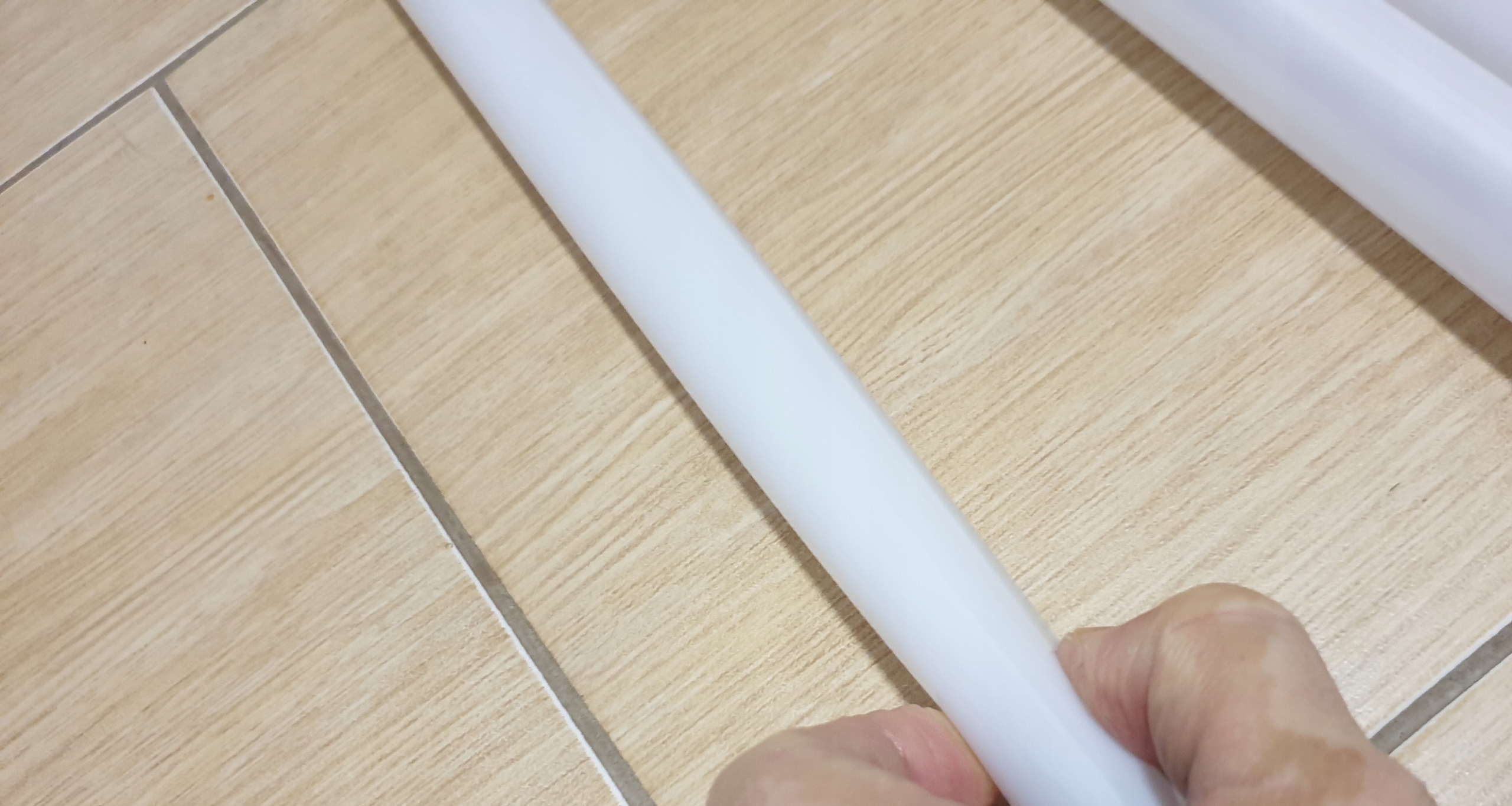 Różowa Lampa Świetlówka LED 18W 120cm 230V Marka Inna