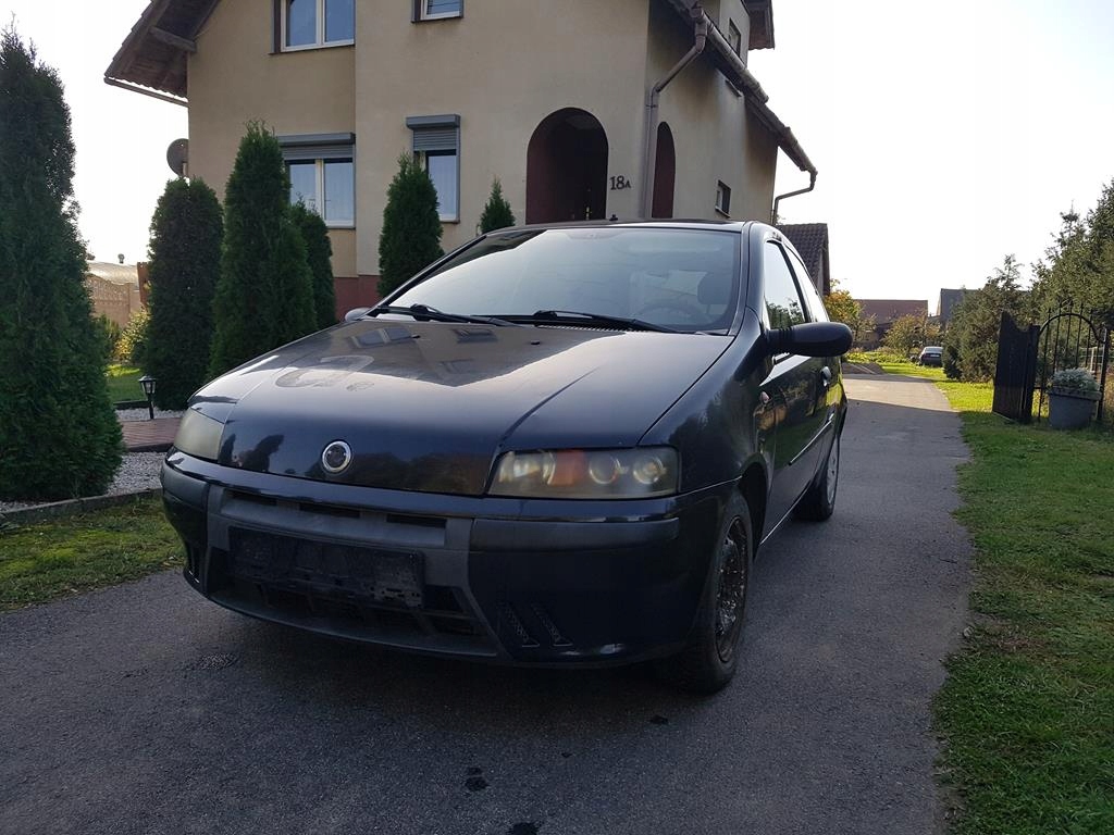 FIAT PUNTO II 99-03 фара левая передняя * европа
