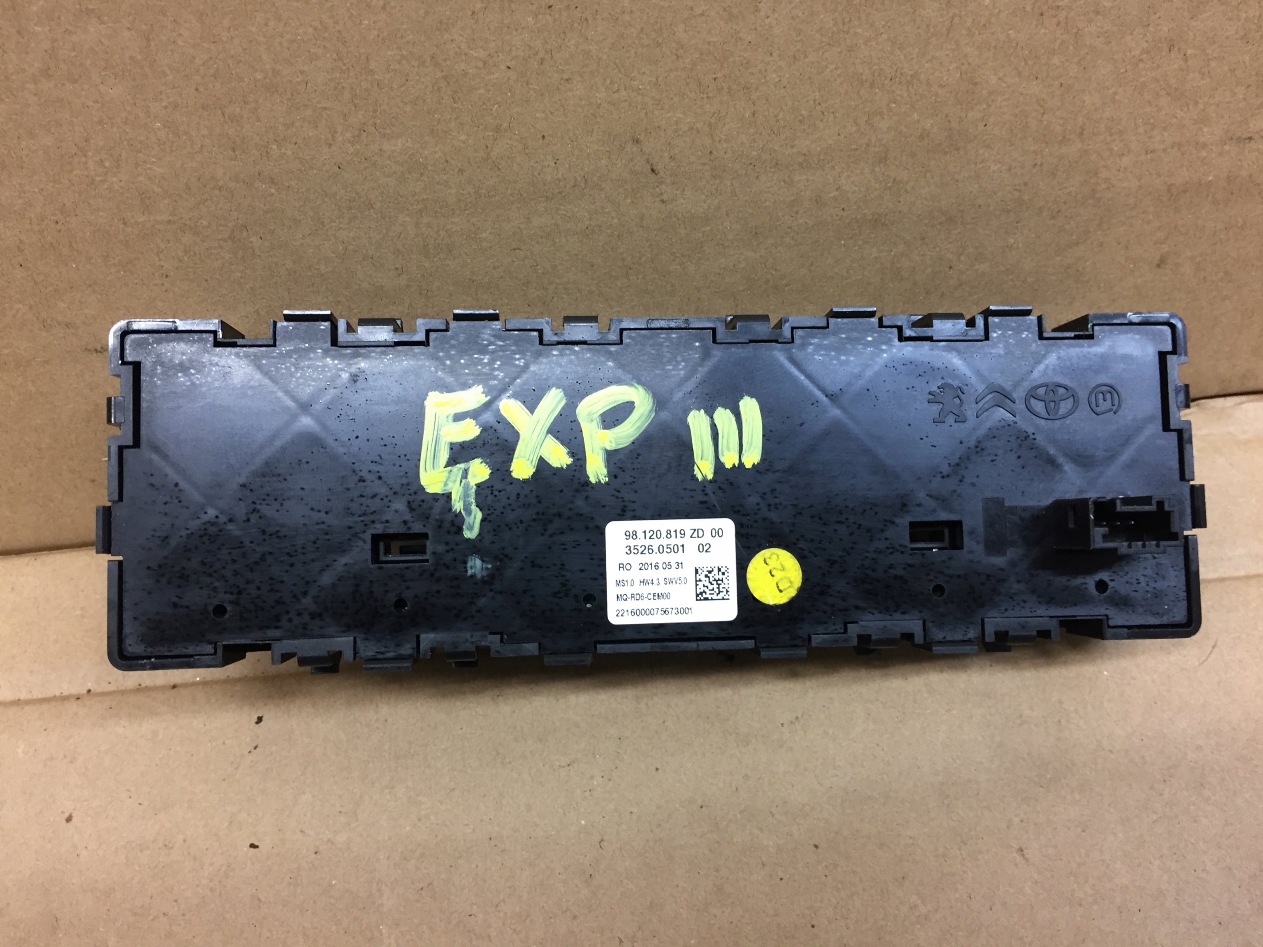 ЭКСПЕРТ III РАДИО ПАНЕЛЬ 98120819ZD