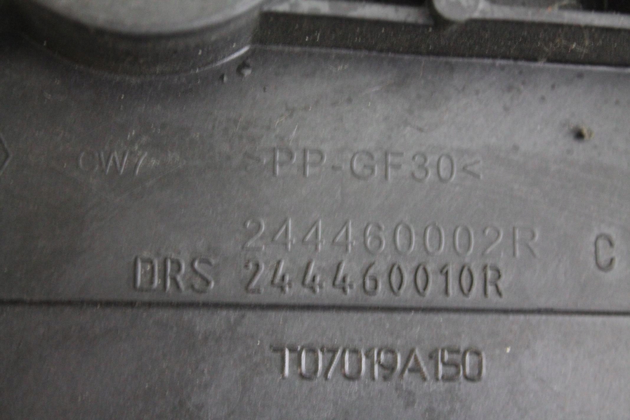 OBUDOWA AKUMULATORA 244460010R RENAULT MEGANE III Typ samochodu Samochody osobowe