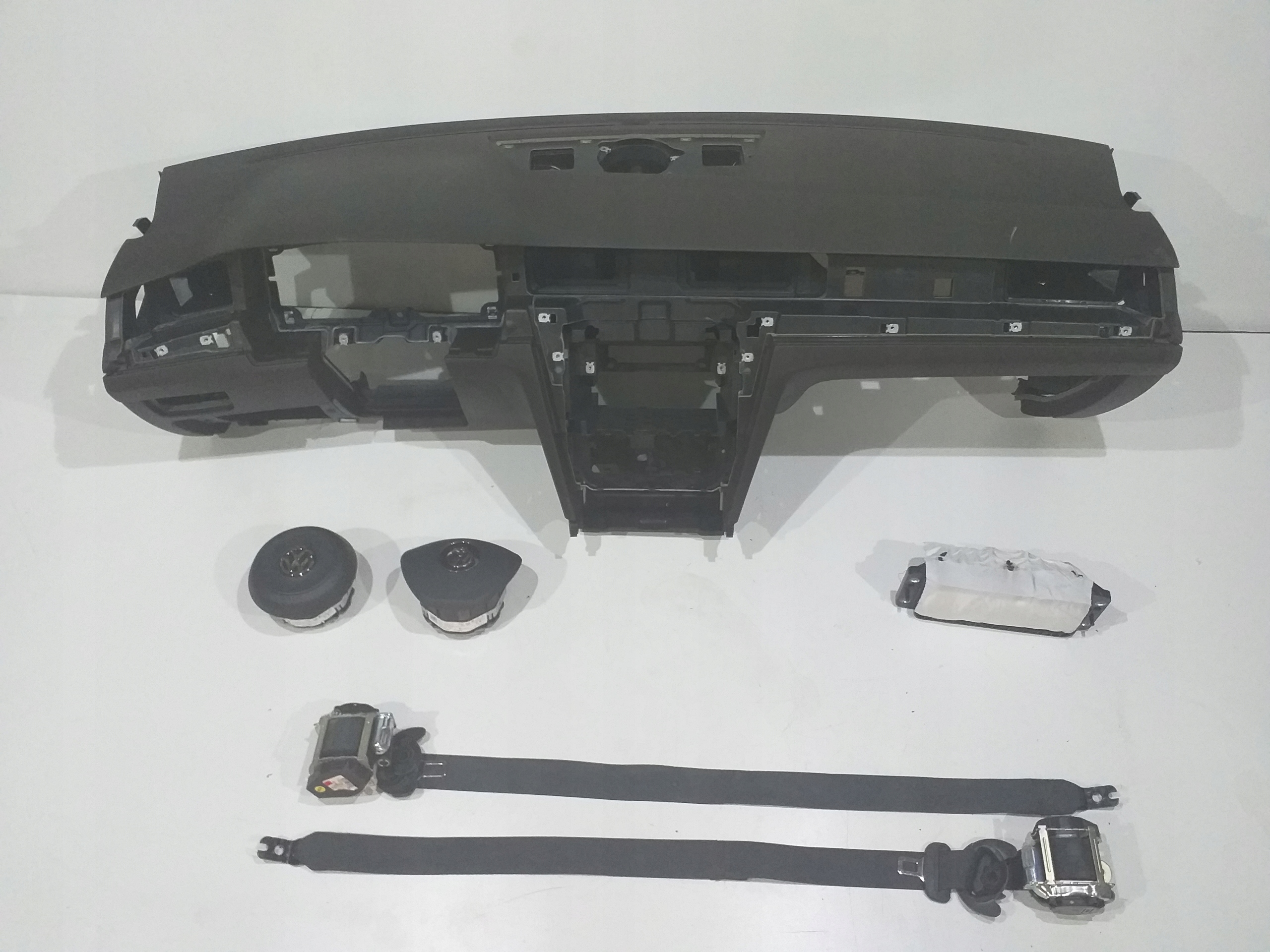 VW PASSAT B8 доска консоль подушка безопасности ремни