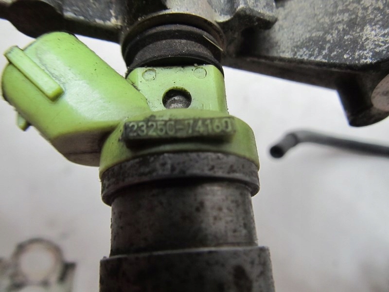 TOYOTA CELICA VI 94-99 WTRYSK WTRYSKIWACZ 2.0 23250-74160 MR2 CARINA Numer katalogowy części 23250-74160