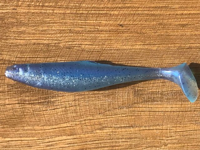 

Guma Realistic Shad Matusiak Kiełb 7 009 Nowa
