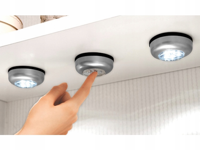 LAMPKA 3 LED SAMOPRZYLEPNA NA BATERIE Rodzaj oświetlenie garderoby