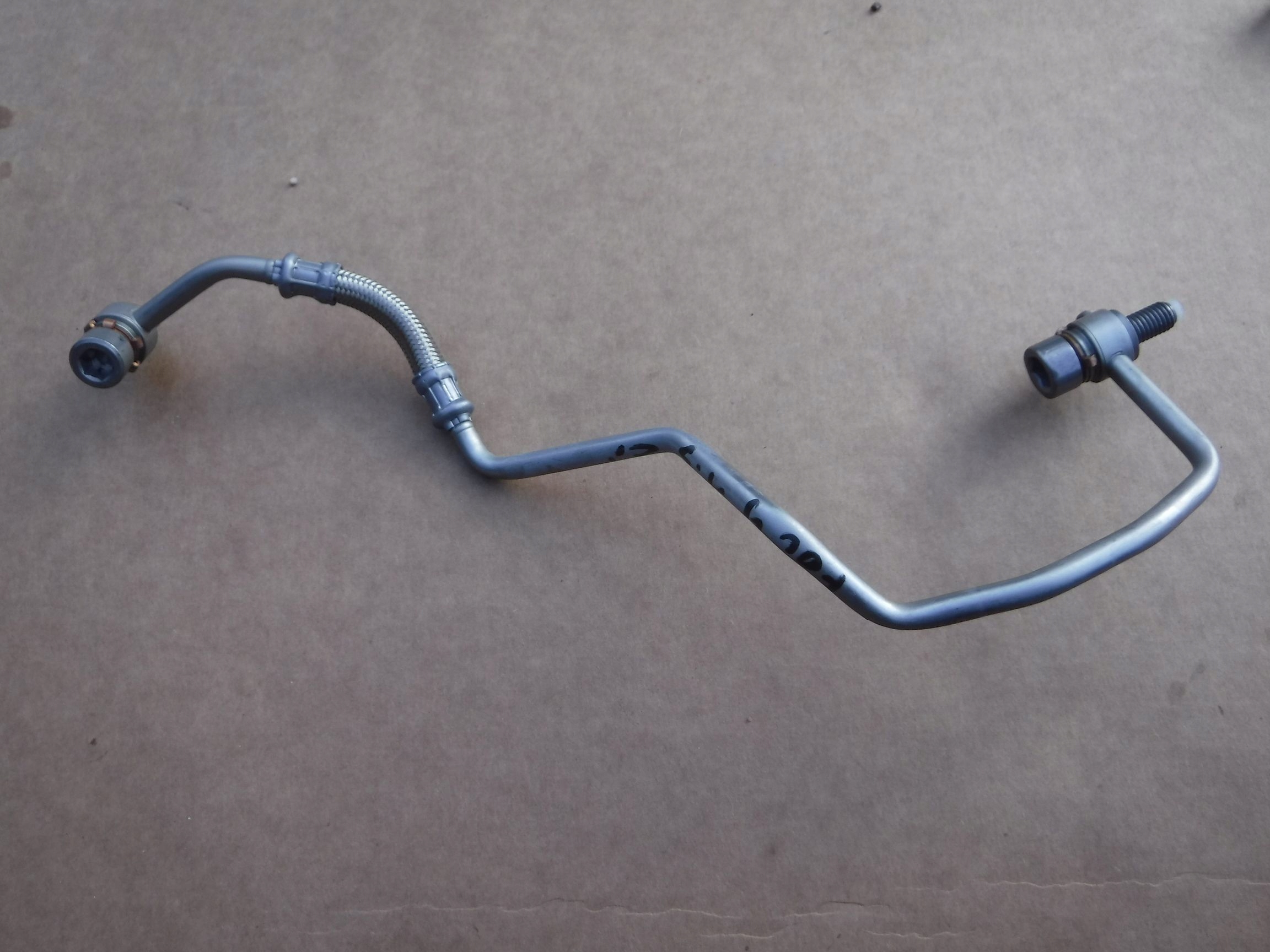 ТОПЛИВОПРОВОД FORD FOCUS MK4 1.5 TDCI