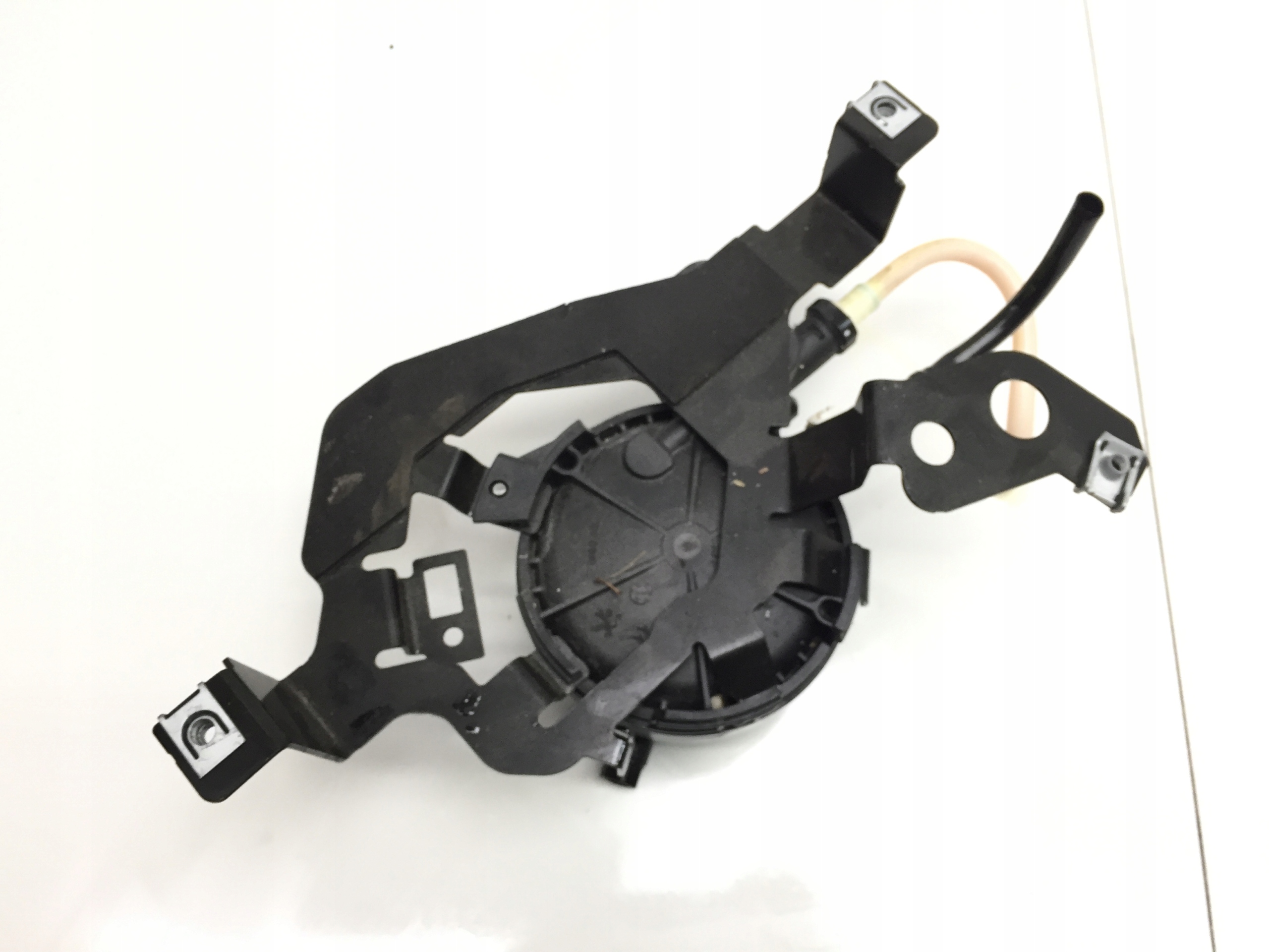 OPEL CROSSLAND X 1.5 ADBLUE OBUDOWA FILTRA PALIWA Numer katalogowy części OPEL CROSSLAND X 1.5 ADBLUE OBUDOWA FILTRA PALIWA