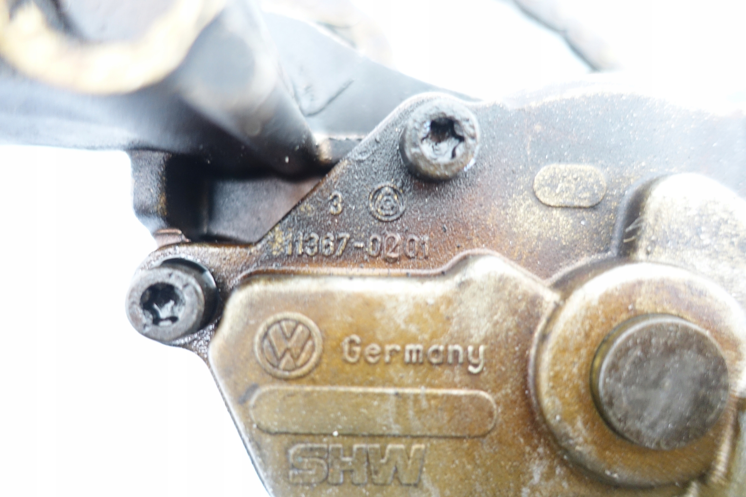 VW Golf V 1 6 FSI POMPA OLEJU 11367 0201 oryginal Engine Type Gasoline