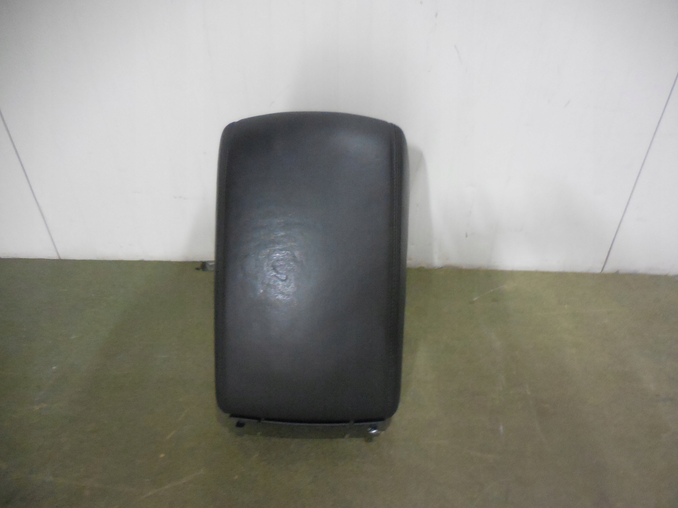 AUDI A8 D4 4H подлокотник кожа