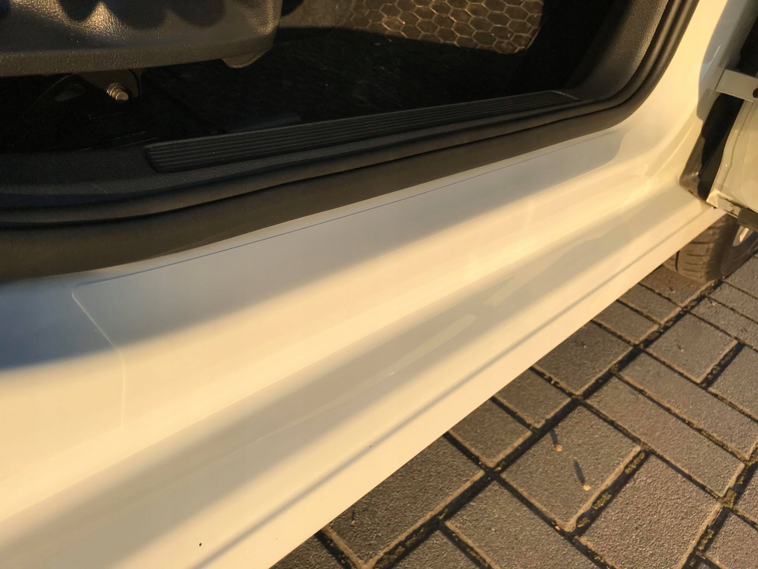 

folia ochronna na progi wewnętrzne 60x8cm 30x8cm