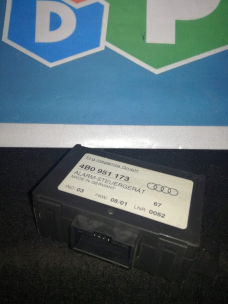 moduł sterownik alarmu AUDI A6 C5 avant 4B0951173